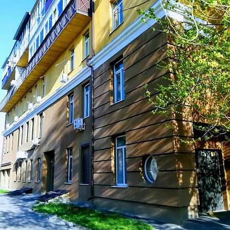 Апартаменты Левада Апартаменти Левада Apartments Levada Kharkiv Bagian luar foto
