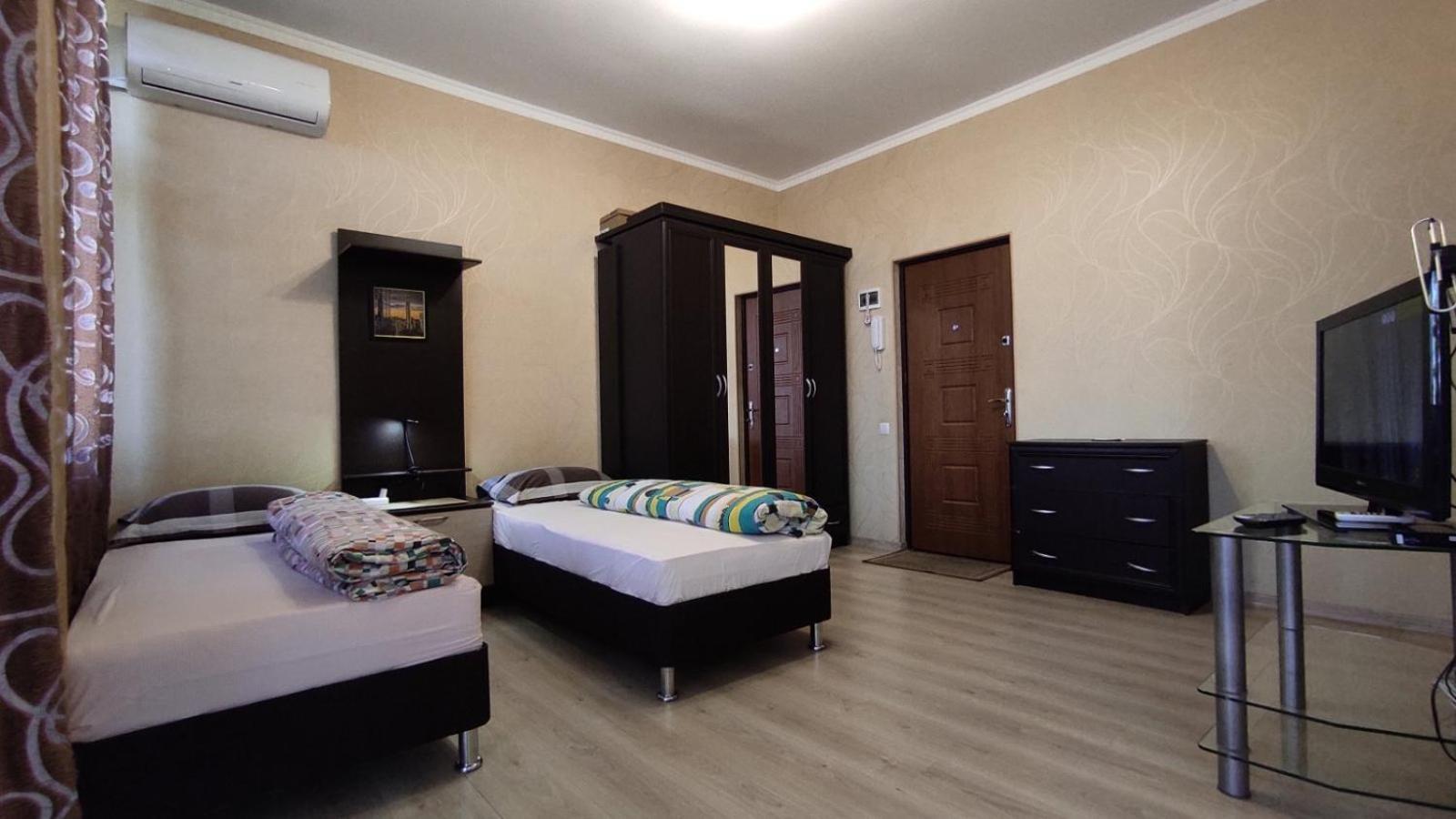 Апартаменты Левада Апартаменти Левада Apartments Levada Kharkiv Bagian luar foto