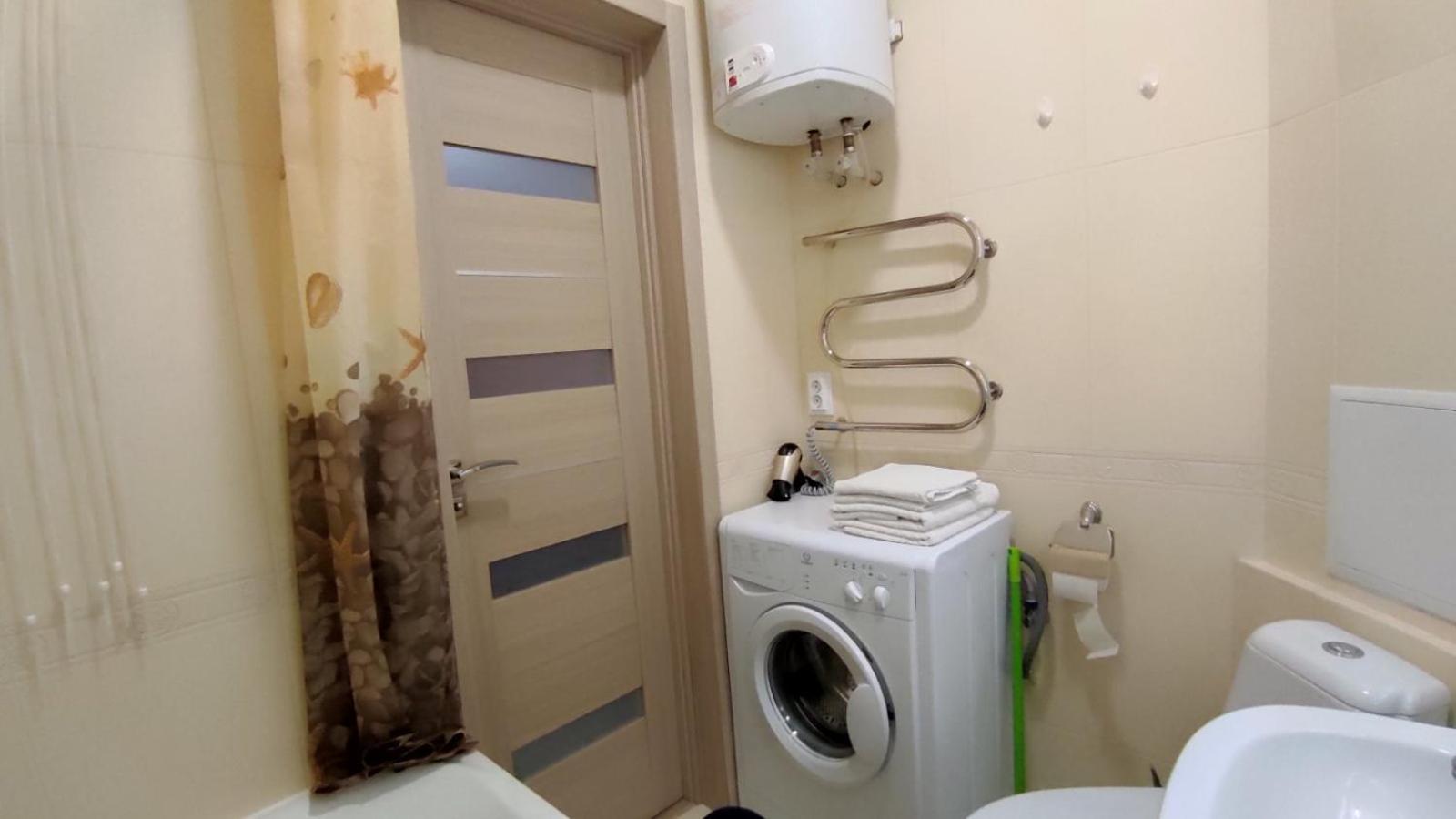 Апартаменты Левада Апартаменти Левада Apartments Levada Kharkiv Bagian luar foto
